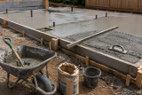How Many Bags of Concrete Do I Need? A Practical Calculator Guide